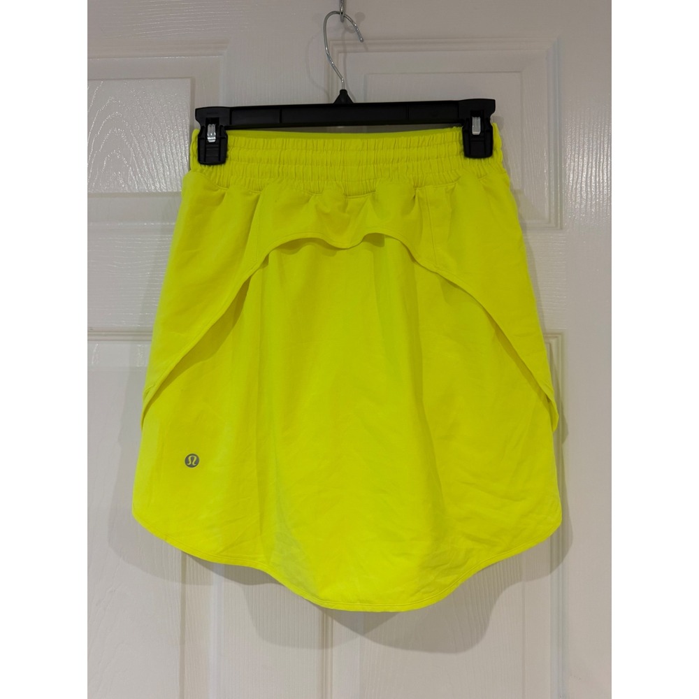 Lululemon Hotty Hot High-Rise Skirt 4 Highlight Yellow Neon Running Skort Flawed - Picture 3 of 11